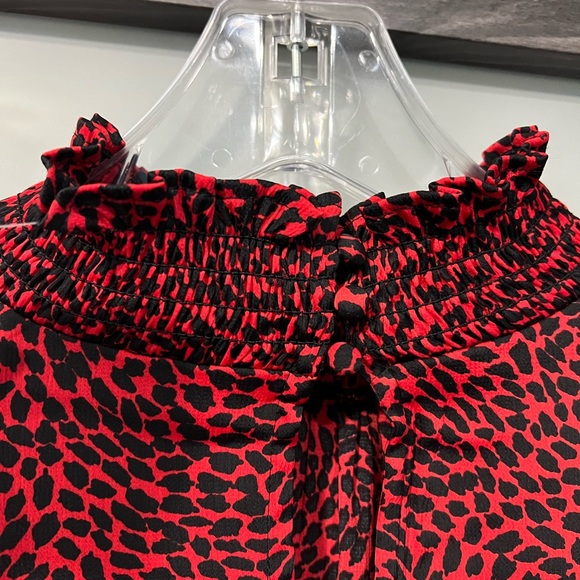 H&M Red/Black Polka Dot Turtleneck - Picture 4 of 5